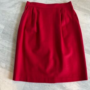 Sag Harbor wool skirt flag red solid pencil skirt  knee length 100% wool   Sz 8P